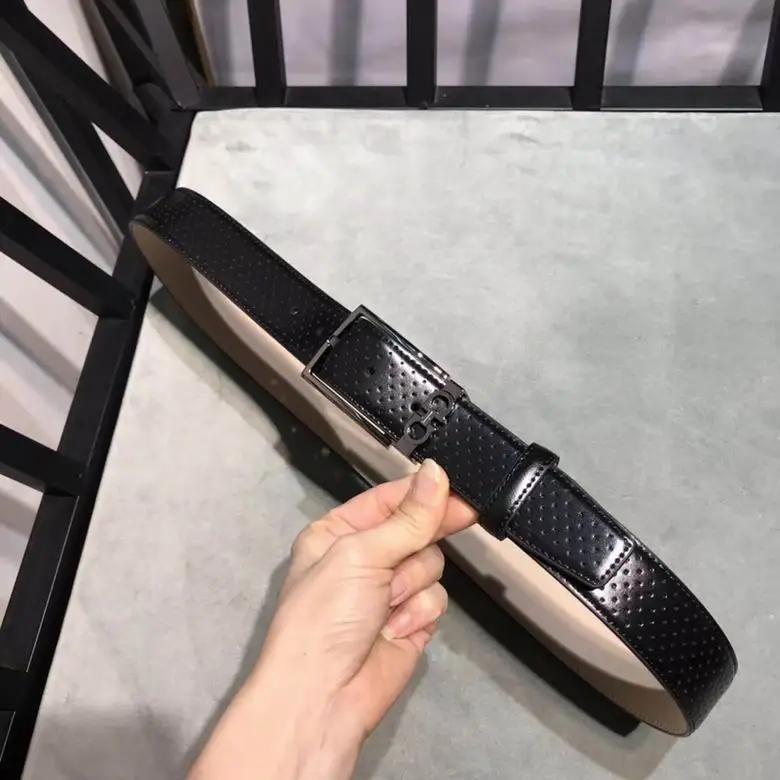 Ferragamo 34mmX95-125 7D228